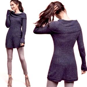 ANTHROPOLOGIE ANGEL OF THE NORTH Women’s Cowl Neck Sweater Tunic size Med.